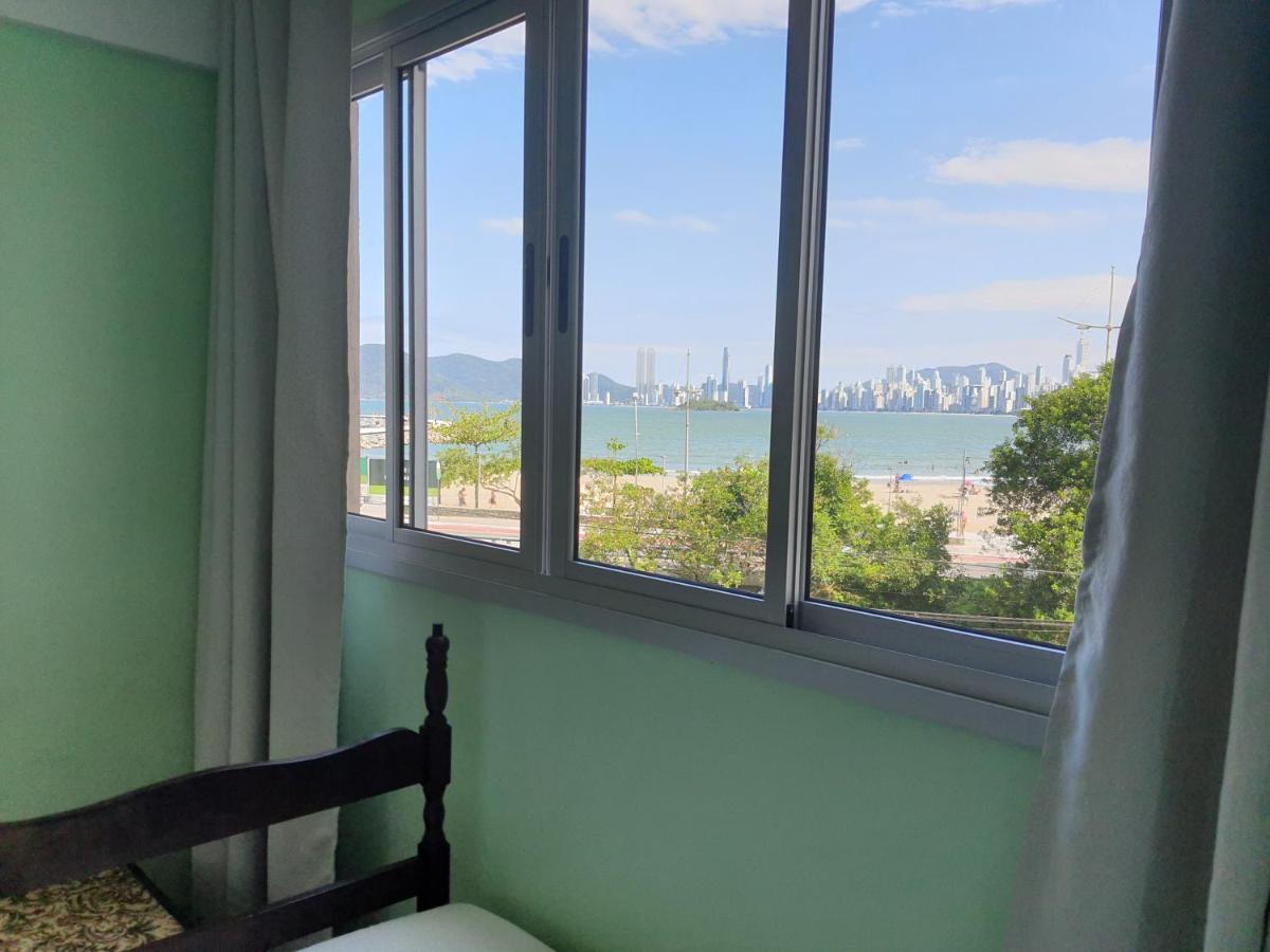 Apartamento Beira Mar Balneario Camboriu Bagian luar foto